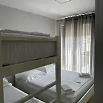 Merville 6 Apartmán *
