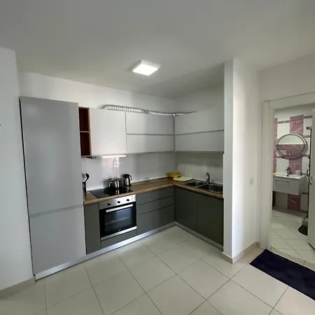 Apartman Merville 6 *